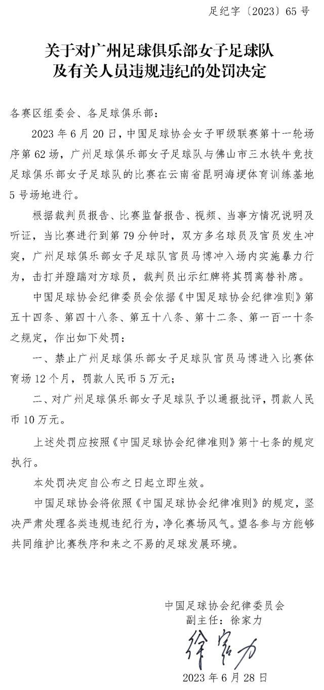 萧老太太冷声道：那是因为她没钱。